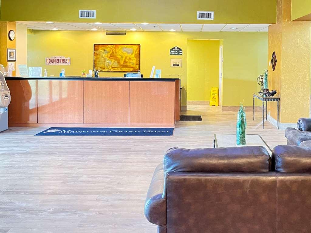 Comfort Inn & Suites Madison East - Monona Интерьер фото
